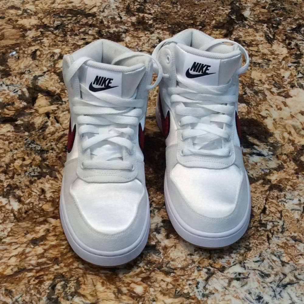 Nike shoes